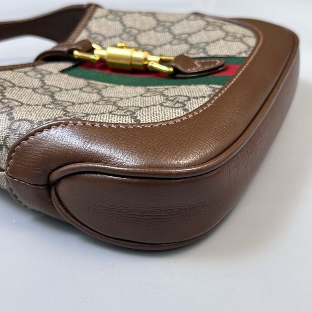 Gucci Women Pre-Loved Bag Very Good Condition - Picture 4 of 9